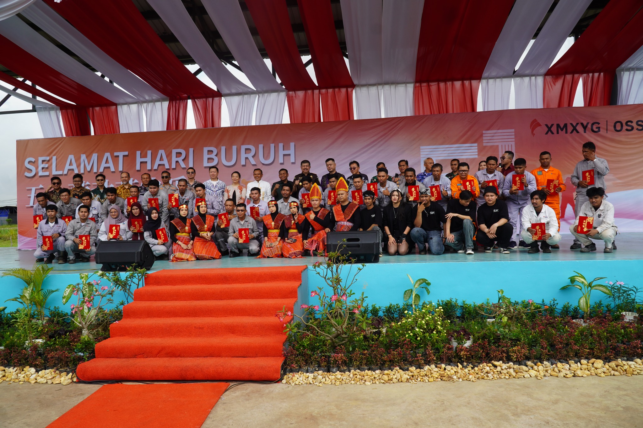 Momentum Hari Buruh, Bupati Konawe Hadiri Perayaan di PT OSS Morosi dan Apresiasi Pekerja Teladan