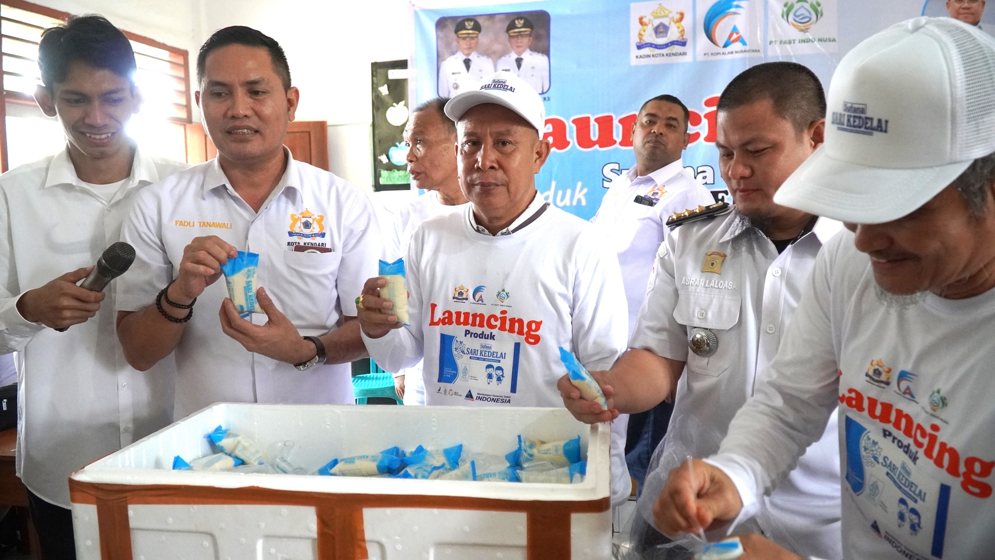 Langkah Nyata untuk Pendidikan, Asisten III Wakili Bupati Hadiri Launching MBG